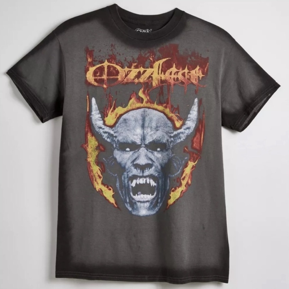 NWOT Ozzfest Washed Cotton Graphic Tee Size Large